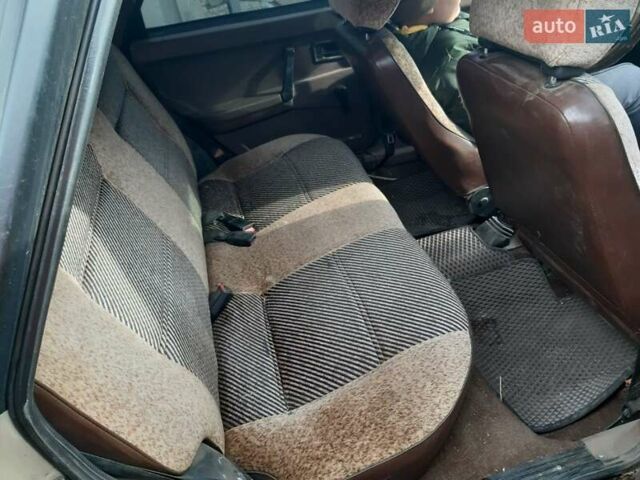 Бежевий ВАЗ 2109, об'ємом двигуна 1.3 л та пробігом 200 тис. км за 1200 $, фото 6 на Automoto.ua