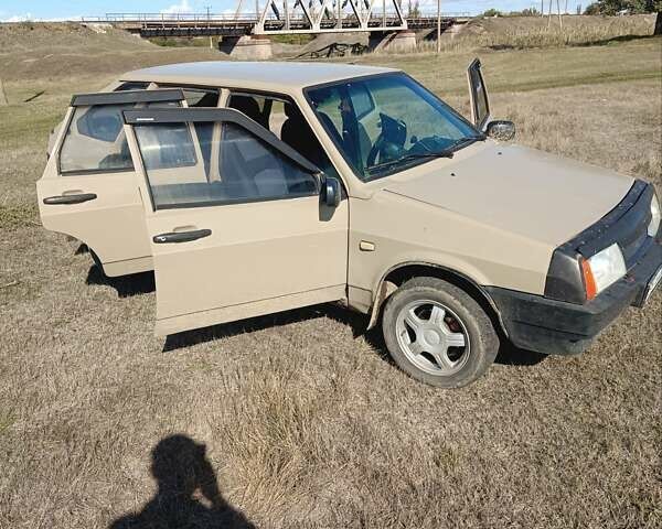 Бежевый ВАЗ 2109, объемом двигателя 0 л и пробегом 150 тыс. км за 1350 $, фото 4 на Automoto.ua