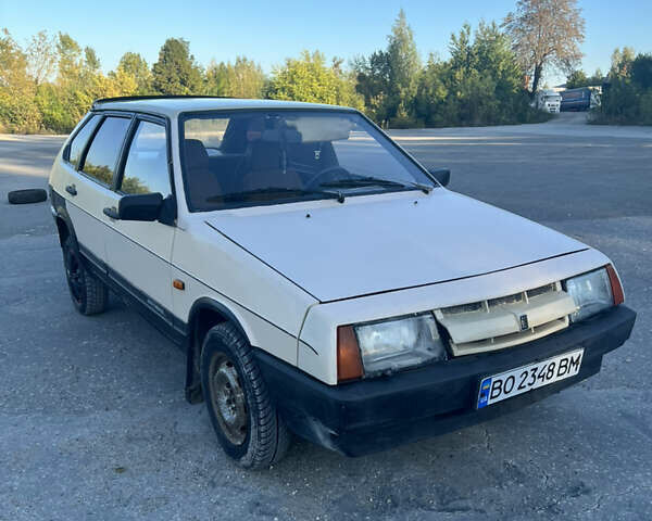 Бежевый ВАЗ 2109, объемом двигателя 1.29 л и пробегом 200 тыс. км за 899 $, фото 1 на Automoto.ua
