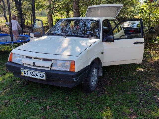 Бежевий ВАЗ 2109, об'ємом двигуна 0 л та пробігом 100 тис. км за 700 $, фото 1 на Automoto.ua