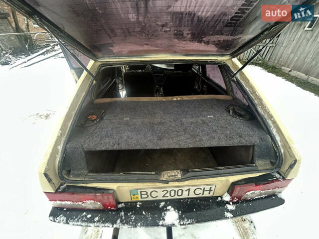 Бежевий ВАЗ 2109, об'ємом двигуна 1.3 л та пробігом 390 тис. км за 1050 $, фото 5 на Automoto.ua