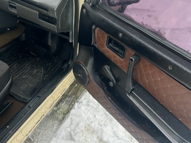 Бежевый ВАЗ 2109, объемом двигателя 1.3 л и пробегом 390 тыс. км за 1000 $, фото 3 на Automoto.ua