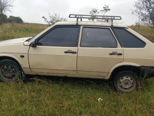 Бежевый ВАЗ 2109, объемом двигателя 1.3 л и пробегом 95 тыс. км за 700 $, фото 2 на Automoto.ua