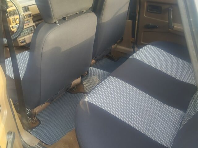 Бежевый ВАЗ 2109, объемом двигателя 1.3 л и пробегом 25 тыс. км за 2000 $, фото 4 на Automoto.ua