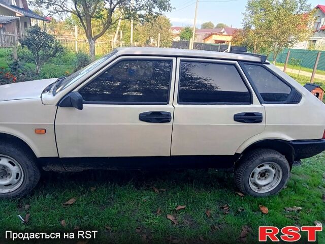 Бежевый ВАЗ 2109, объемом двигателя 1.3 л и пробегом 185 тыс. км за 450 $, фото 3 на Automoto.ua