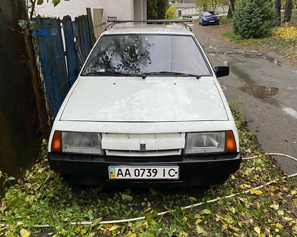 Бежевый ВАЗ 2109, объемом двигателя 1.3 л и пробегом 100 тыс. км за 700 $, фото 3 на Automoto.ua