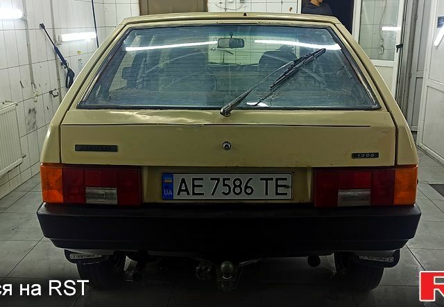 Бежевый ВАЗ 2109, объемом двигателя 1.3 л и пробегом 1 тыс. км за 900 $, фото 2 на Automoto.ua