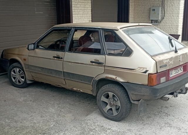 Бежевый ВАЗ 2109, объемом двигателя 1.3 л и пробегом 500 тыс. км за 400 $, фото 1 на Automoto.ua