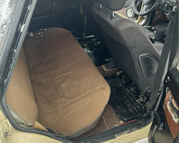 Бежевий ВАЗ 2109, об'ємом двигуна 1.3 л та пробігом 390 тис. км за 1050 $, фото 13 на Automoto.ua