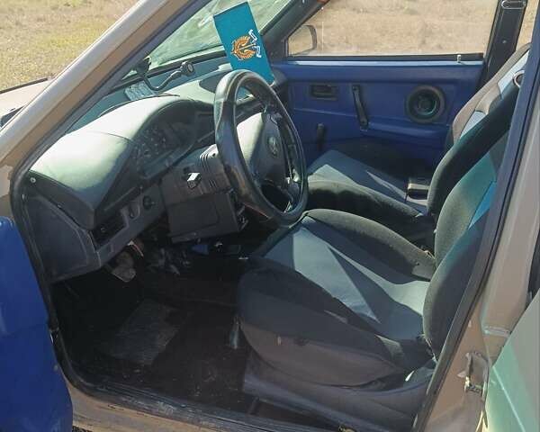 Бежевый ВАЗ 2109, объемом двигателя 0 л и пробегом 150 тыс. км за 1350 $, фото 2 на Automoto.ua