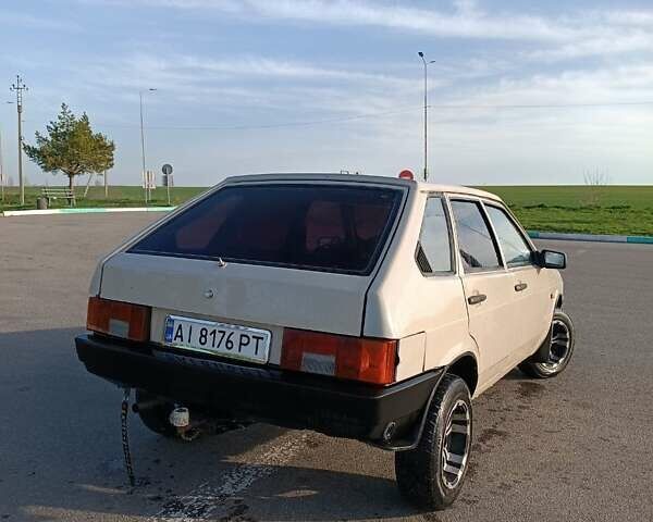 Бежевый ВАЗ 2109, объемом двигателя 1.3 л и пробегом 93 тыс. км за 1100 $, фото 9 на Automoto.ua