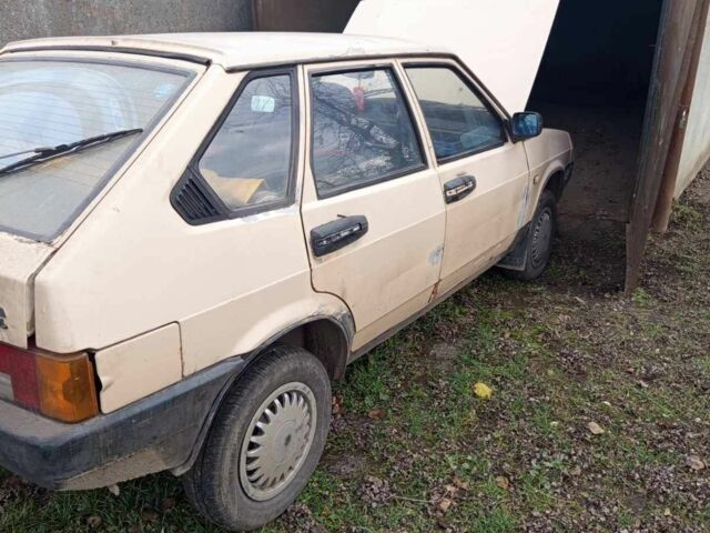 Бежевий ВАЗ 2109, об'ємом двигуна 1.3 л та пробігом 10 тис. км за 238 $, фото 2 на Automoto.ua