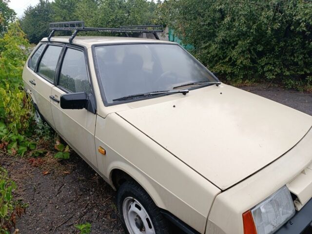Бежевый ВАЗ 2109, объемом двигателя 1.3 л и пробегом 25 тыс. км за 2000 $, фото 1 на Automoto.ua
