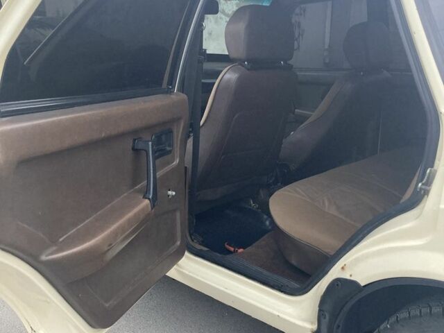 Бежевый ВАЗ 2109, объемом двигателя 1.3 л и пробегом 999 тыс. км за 1100 $, фото 11 на Automoto.ua