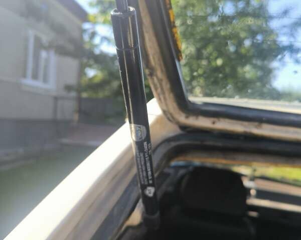 Бежевый ВАЗ 2109, объемом двигателя 1.3 л и пробегом 130 тыс. км за 650 $, фото 12 на Automoto.ua