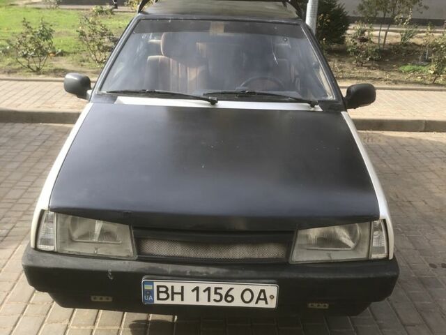 ВАЗ 2109 1988 в Одессе на Automoto.ua Бежевый ВАЗ 2109, объемом двигателя 1.3 л и пробегом 200 тыс. км за 950 $, фото 2 на Automoto.ua