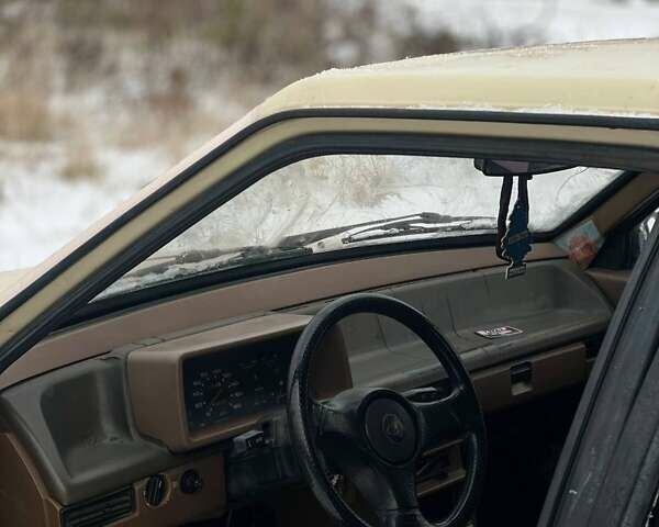 Бежевый ВАЗ 2109, объемом двигателя 1.3 л и пробегом 400 тыс. км за 600 $, фото 6 на Automoto.ua