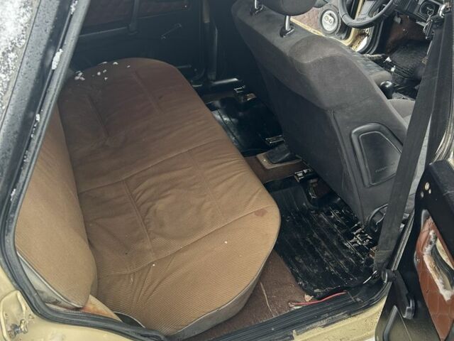 Бежевый ВАЗ 2109, объемом двигателя 1.3 л и пробегом 390 тыс. км за 1000 $, фото 2 на Automoto.ua