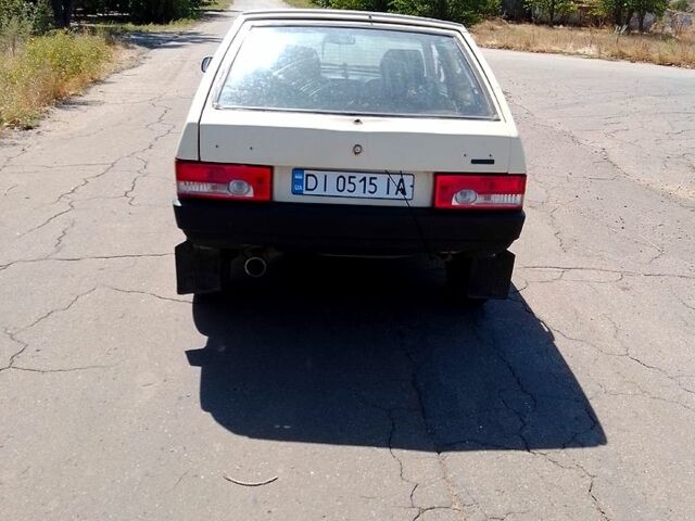 Бежевый ВАЗ 2109, объемом двигателя 1.3 л и пробегом 250 тыс. км за 600 $, фото 2 на Automoto.ua
