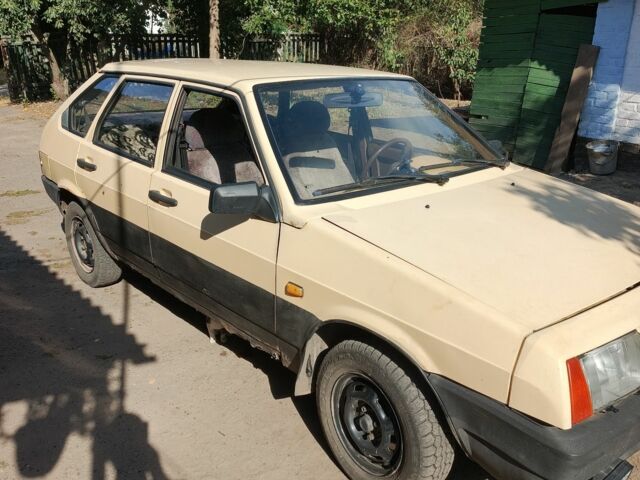 Бежевый ВАЗ 2109, объемом двигателя 1.6 л и пробегом 929 тыс. км за 500 $, фото 3 на Automoto.ua