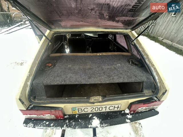 Бежевий ВАЗ 2109, об'ємом двигуна 1.3 л та пробігом 390 тис. км за 1050 $, фото 4 на Automoto.ua