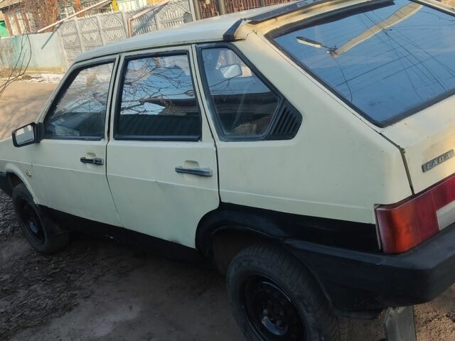 Бежевый ВАЗ 2109, объемом двигателя 1.3 л и пробегом 146 тыс. км за 477 $, фото 4 на Automoto.ua