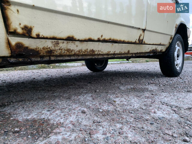 Бежевый ВАЗ 2109, объемом двигателя 1.3 л и пробегом 330 тыс. км за 830 $, фото 2 на Automoto.ua