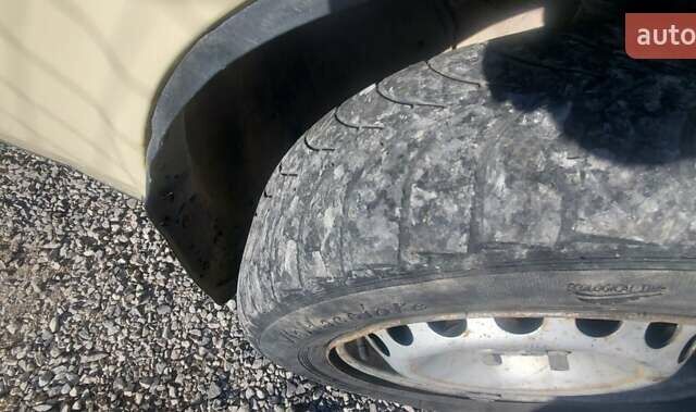 Бежевый ВАЗ 2109, объемом двигателя 1.5 л и пробегом 300 тыс. км за 900 $, фото 1 на Automoto.ua