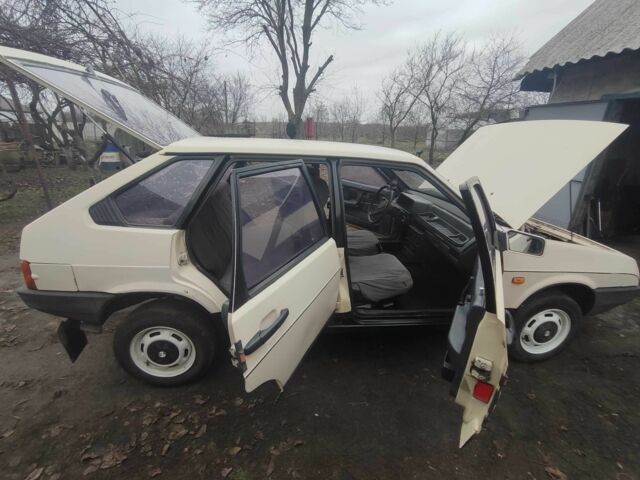 Бежевий ВАЗ 2109, об'ємом двигуна 1.5 л та пробігом 1000 тис. км за 665 $, фото 2 на Automoto.ua