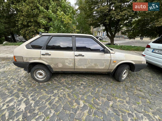Бежевый ВАЗ 2109, объемом двигателя 0 л и пробегом 120 тыс. км за 700 $, фото 2 на Automoto.ua