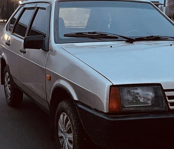 Бежевый ВАЗ 2109, объемом двигателя 1.5 л и пробегом 142 тыс. км за 1500 $, фото 4 на Automoto.ua