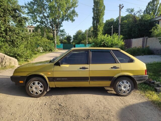 Бежевий ВАЗ 2109, об'ємом двигуна 1.3 л та пробігом 36 тис. км за 1100 $, фото 3 на Automoto.ua