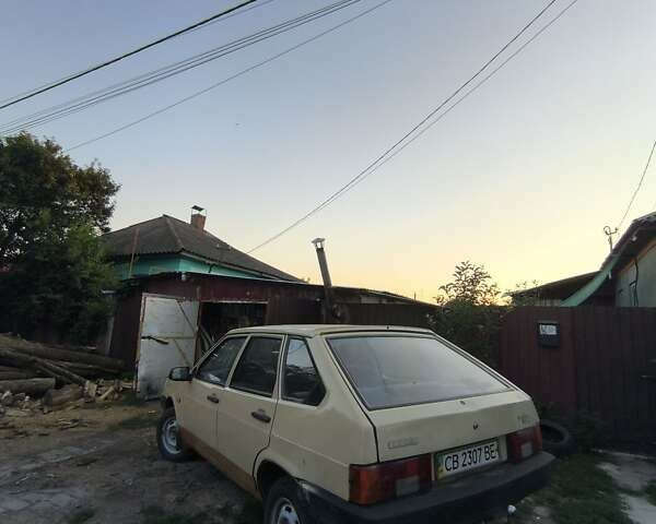 Бежевый ВАЗ 2109, объемом двигателя 1.29 л и пробегом 120 тыс. км за 900 $, фото 1 на Automoto.ua