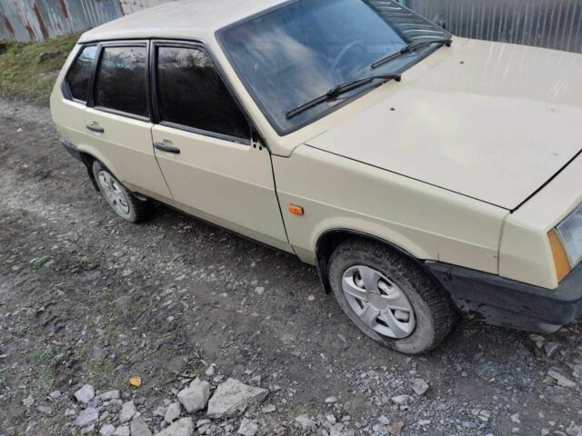 Бежевый ВАЗ 2109, объемом двигателя 1.3 л и пробегом 1000 тыс. км за 600 $, фото 1 на Automoto.ua
