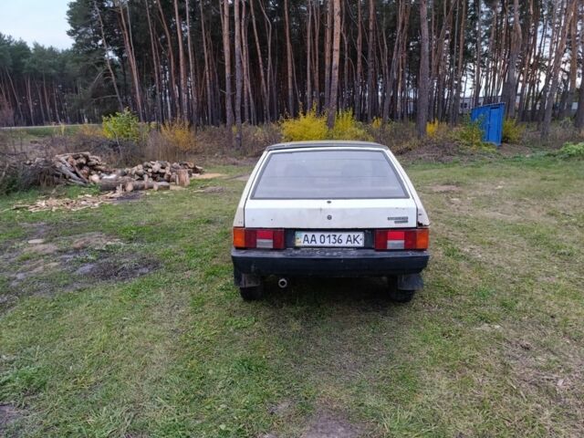 Бежевий ВАЗ 2109, об'ємом двигуна 2 л та пробігом 1000 тис. км за 335 $, фото 4 на Automoto.ua