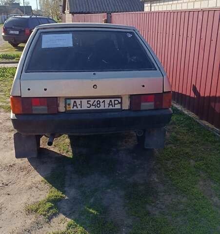 Бежевый ВАЗ 2109, объемом двигателя 1.5 л и пробегом 330 тыс. км за 1300 $, фото 2 на Automoto.ua