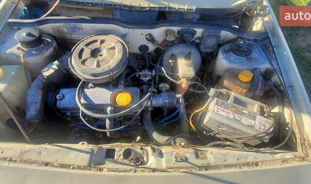 Бежевый ВАЗ 2109, объемом двигателя 1.5 л и пробегом 300 тыс. км за 950 $, фото 2 на Automoto.ua