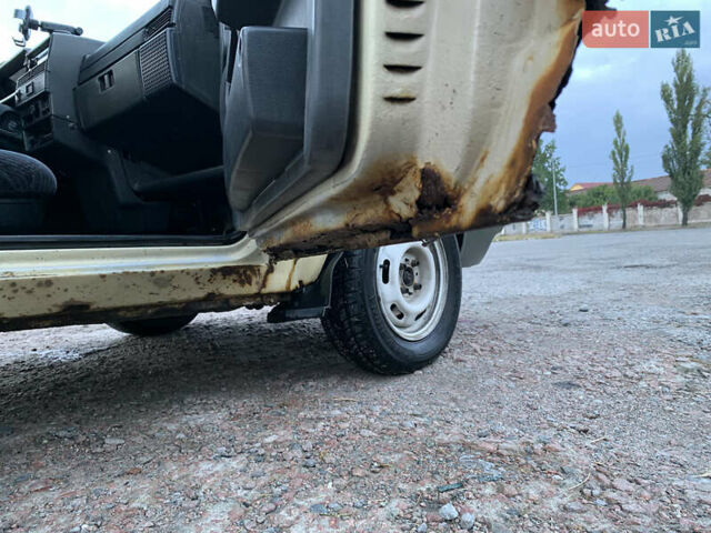 Бежевый ВАЗ 2109, объемом двигателя 1.3 л и пробегом 330 тыс. км за 830 $, фото 11 на Automoto.ua