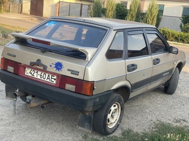 Бежевый ВАЗ 2109, объемом двигателя 0 л и пробегом 100 тыс. км за 713 $, фото 6 на Automoto.ua