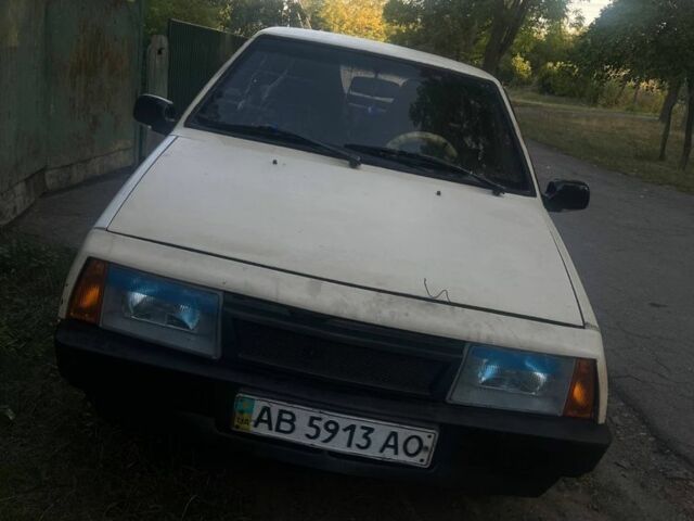 Бежевий ВАЗ 2109, об'ємом двигуна 1.5 л та пробігом 1000 тис. км за 500 $, фото 1 на Automoto.ua