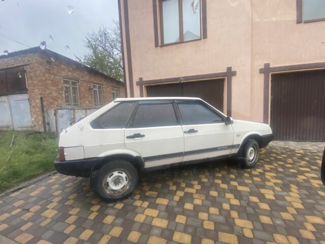 Бежевый ВАЗ 2109, объемом двигателя 1.5 л и пробегом 270 тыс. км за 1050 $, фото 1 на Automoto.ua