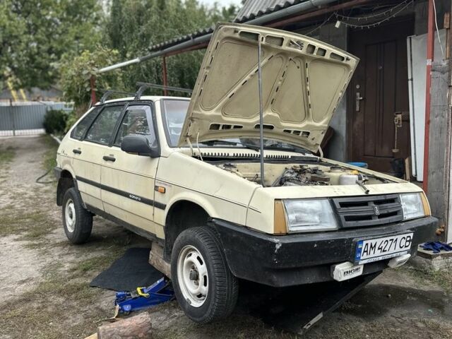 Бежевый ВАЗ 2109, объемом двигателя 1.5 л и пробегом 25 тыс. км за 620 $, фото 4 на Automoto.ua