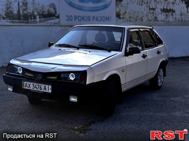 Бежевый ВАЗ 2109, объемом двигателя 1.3 л и пробегом 135 тыс. км за 1350 $, фото 1 на Automoto.ua