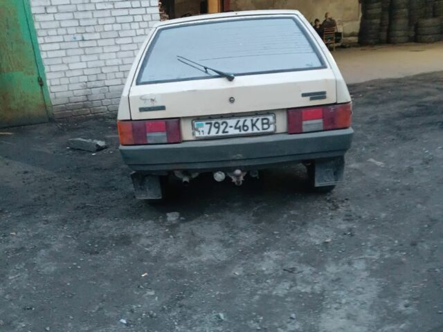 Бежевый ВАЗ 2109, объемом двигателя 1.5 л и пробегом 222 тыс. км за 650 $, фото 4 на Automoto.ua