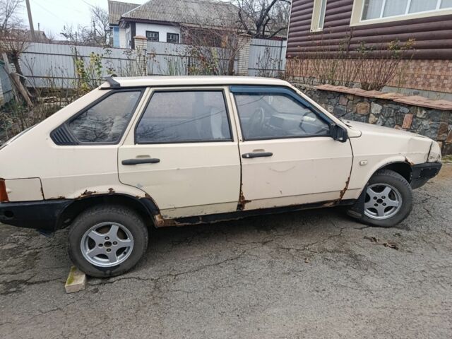 Бежевый ВАЗ 2109, объемом двигателя 1.3 л и пробегом 100 тыс. км за 550 $, фото 1 на Automoto.ua