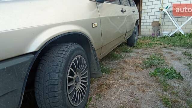 Бежевый ВАЗ 2109, объемом двигателя 1.29 л и пробегом 145 тыс. км за 1199 $, фото 17 на Automoto.ua