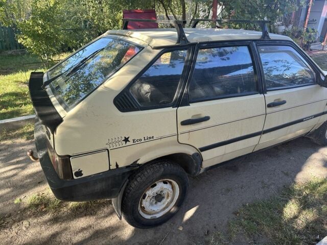 Бежевый ВАЗ 2109, объемом двигателя 1.5 л и пробегом 25 тыс. км за 620 $, фото 2 на Automoto.ua