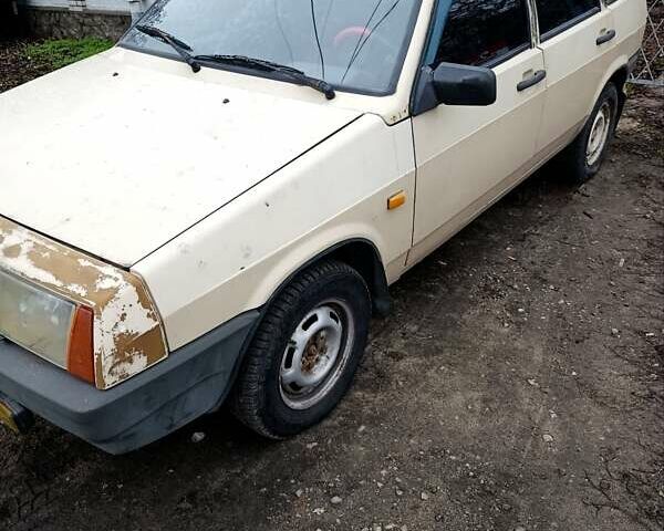 Бежевый ВАЗ 2109, объемом двигателя 1.3 л и пробегом 157 тыс. км за 897 $, фото 5 на Automoto.ua