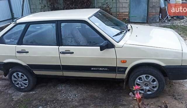 Бежевый ВАЗ 2109, объемом двигателя 1.29 л и пробегом 222 тыс. км за 1100 $, фото 1 на Automoto.ua