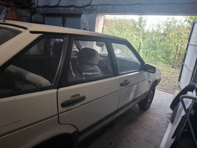 Бежевый ВАЗ 2109, объемом двигателя 1.5 л и пробегом 85 тыс. км за 900 $, фото 3 на Automoto.ua